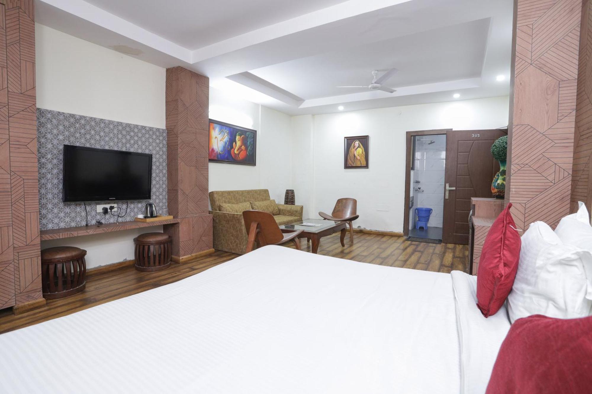 Hotel Razia Inn Hisār Exterior foto