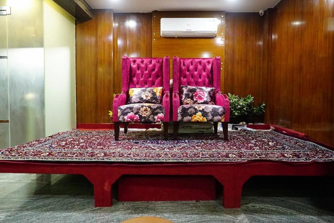 Hotel Razia Inn Hisār Exterior foto